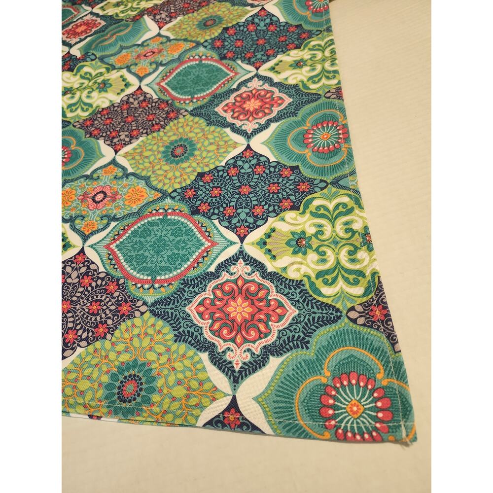 Cynthia Rowley Rectangle 80x60 Outdoor Tablecloth W/ Umbrella Opening Multi - Picture 3 of 14